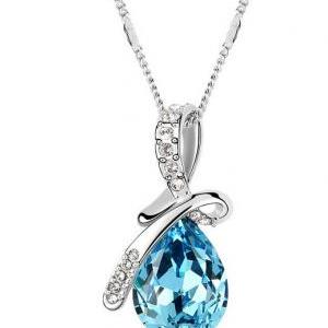 Fashion And Beautiful Austrian Jewelry Crystal Necklace - Light Blue on ...