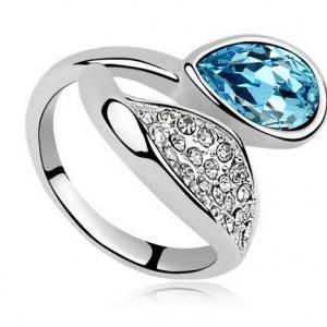 High Quality Austrian Crystal Ring - Light Blue