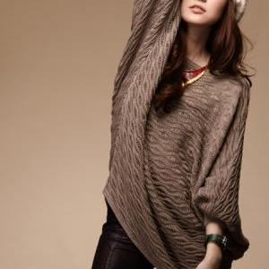 Fashion Loose Woman Round Neck Batwing Sleeve..