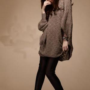 Fashion Loose Woman Round Neck Batwing Sleeve..