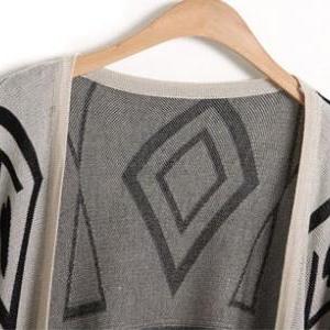 Stylish Geometrical Pattern Shawl For Woman -..