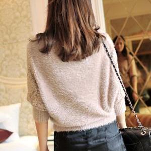 Vogue Round Neck Long Batwing Sleevemohair..