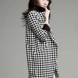 European Style Plaid Long Sleeve Coat For Woman