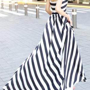 Fashion Open Back Striped Dress For Woman - Black..