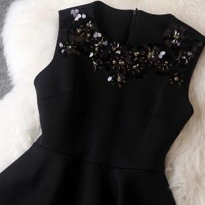 Luxury Designer Sequined Sleeveless Dress For..