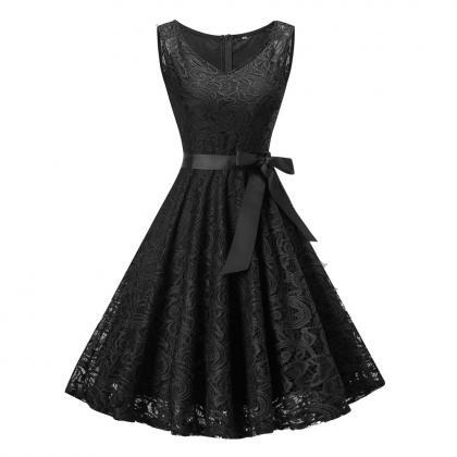 Sweet Sleeveless V Neck A Line Dress - Black