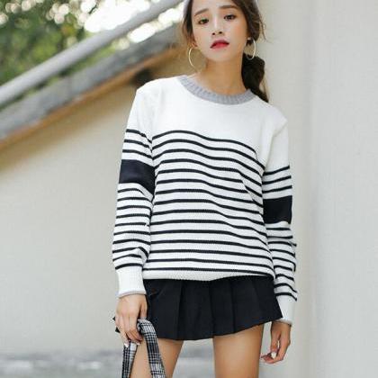 Striped Knitted Crew Neck Long Cuffed Sleeves..