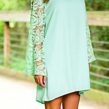 Women Fashion Flare Sleeve V Neck Mint Green Dress