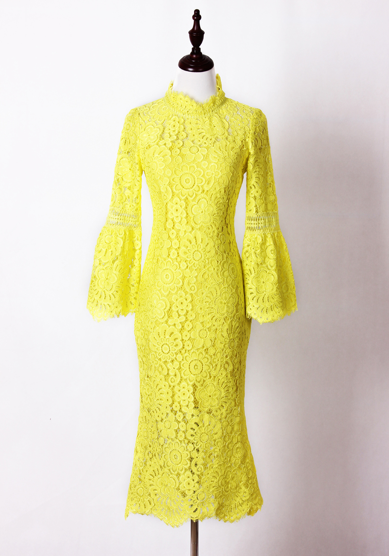 High Quality Yellow Floral Lace Stitching Pagoda Sleeve Dress