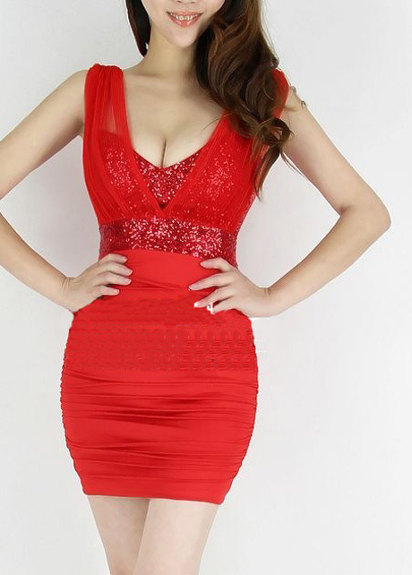 Enchanting Deep V Neck Mesh Splicing Sequin Decoration Party Dress- Red