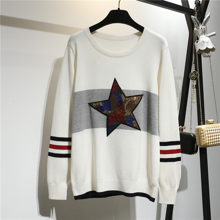 Lucky Stars Loose Woman Round Neck Batwing Sleeve Sweater - White