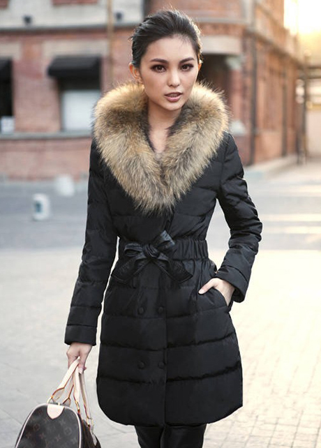 Luxury Animal Fur Decoration High Waist Down Jacket - Black