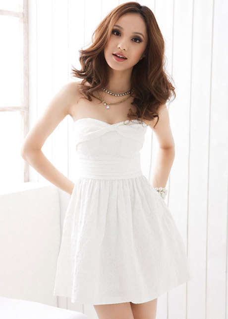 Fashion Romantic Strapless Bowknot Flowers Print Tunic Dress - White