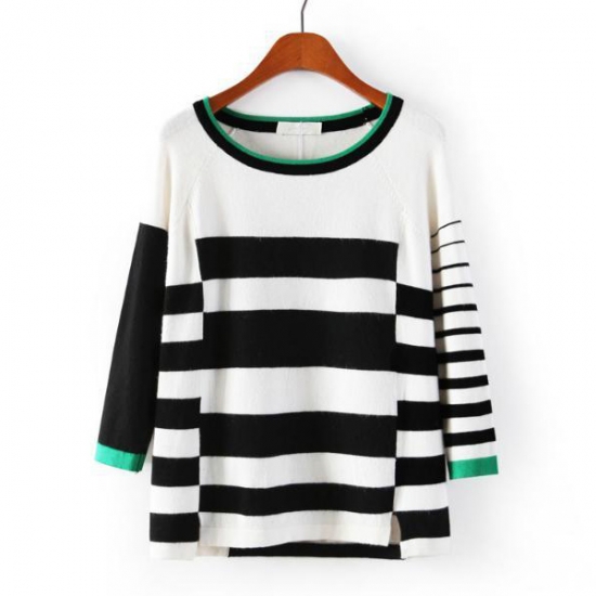 Fashion Color Block Round Neck Knitting Striped Sweater