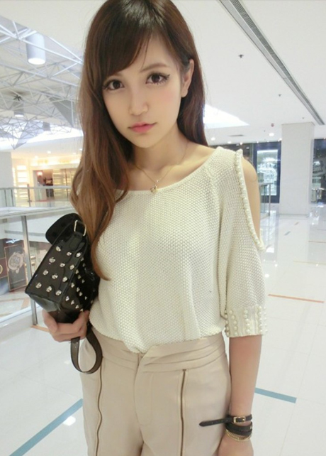 Elegant Round Neck Cut Out Half Sleeve Knitting Wool White Pullovers on ...